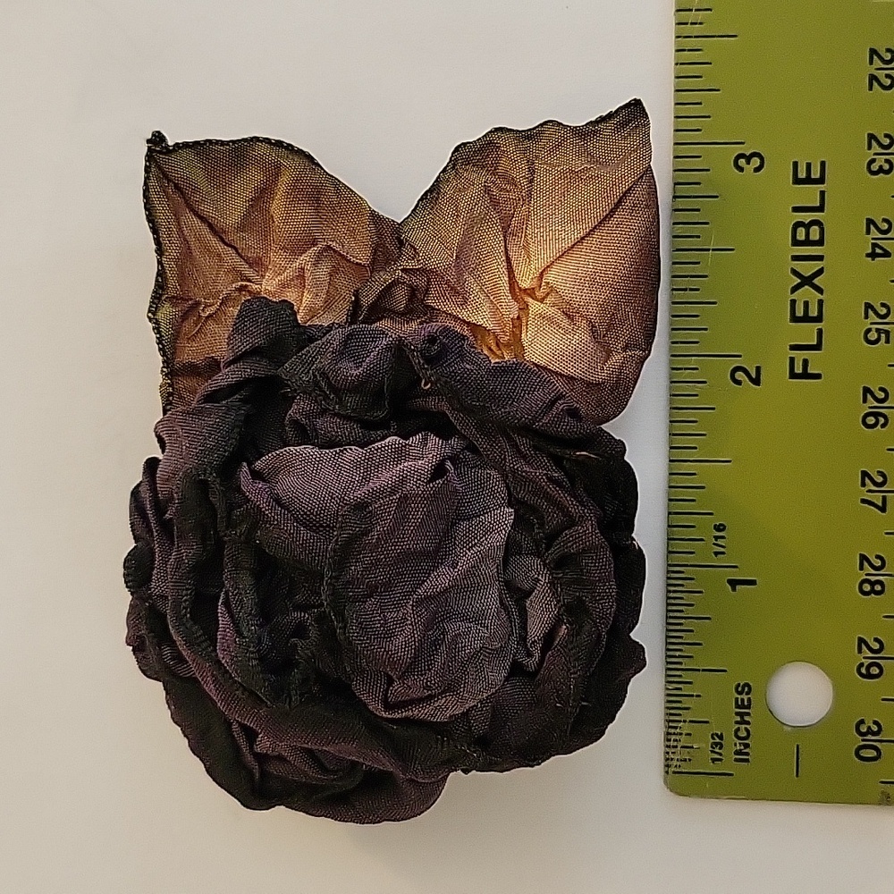 floral brooch